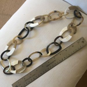 HORN NECKLACE